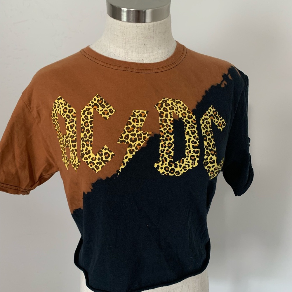 Teen small Ac/Dc shirt black and brown